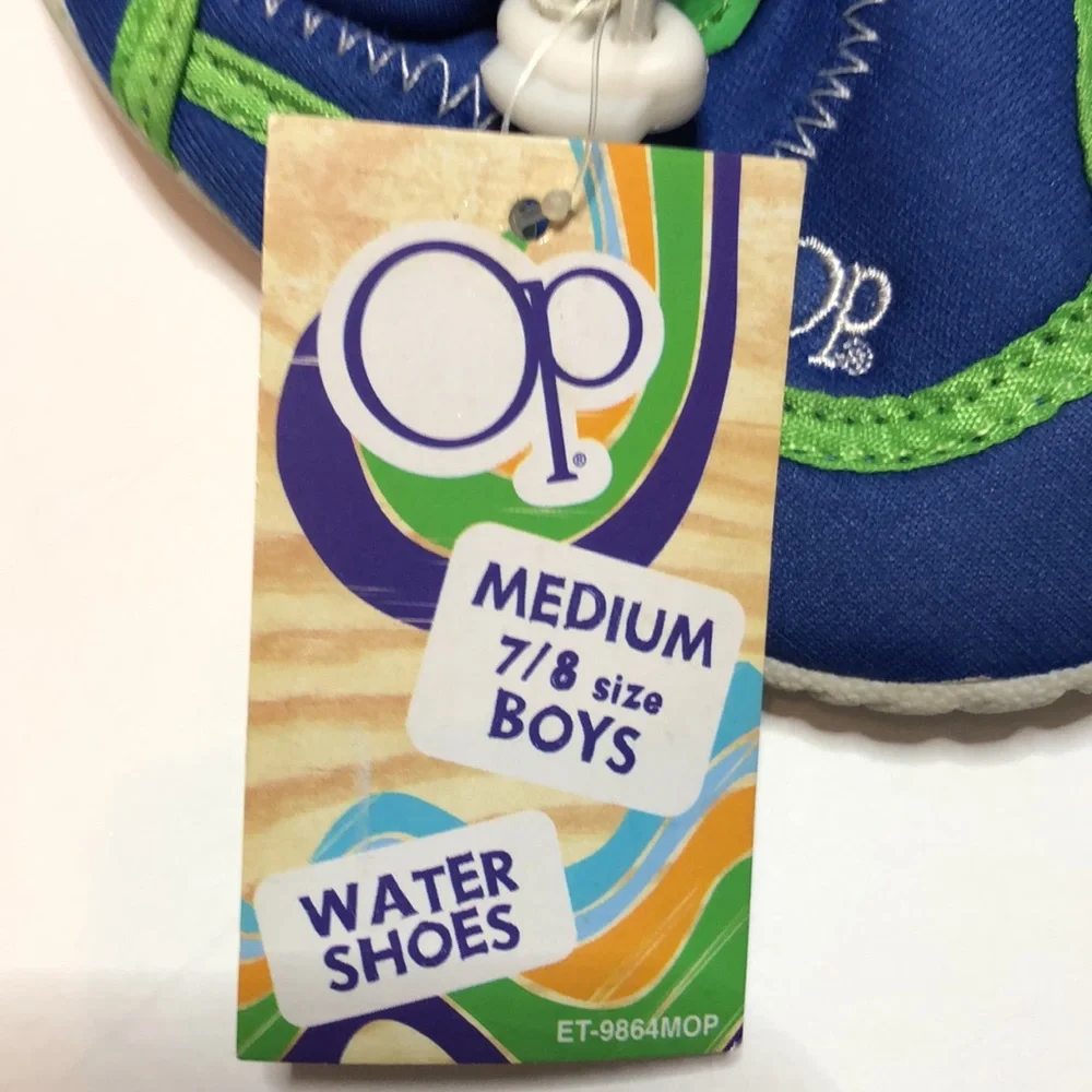 OP Water Shoes Boys Size 7/8 Medium